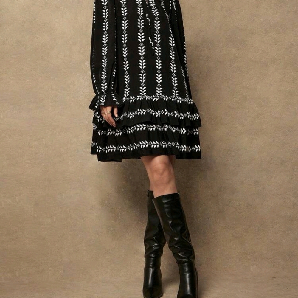 SHEIN Black and White Patterned Dress